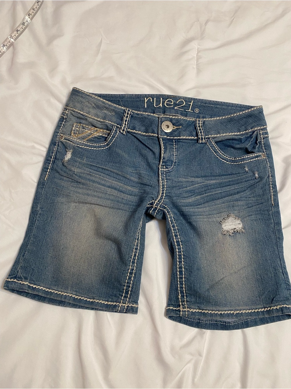 2000’s Rue21 Blue Distressed Denim Jean Shorts